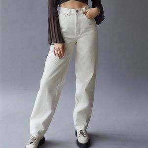 BDG High Waisted Baggy Jeans - Ivory